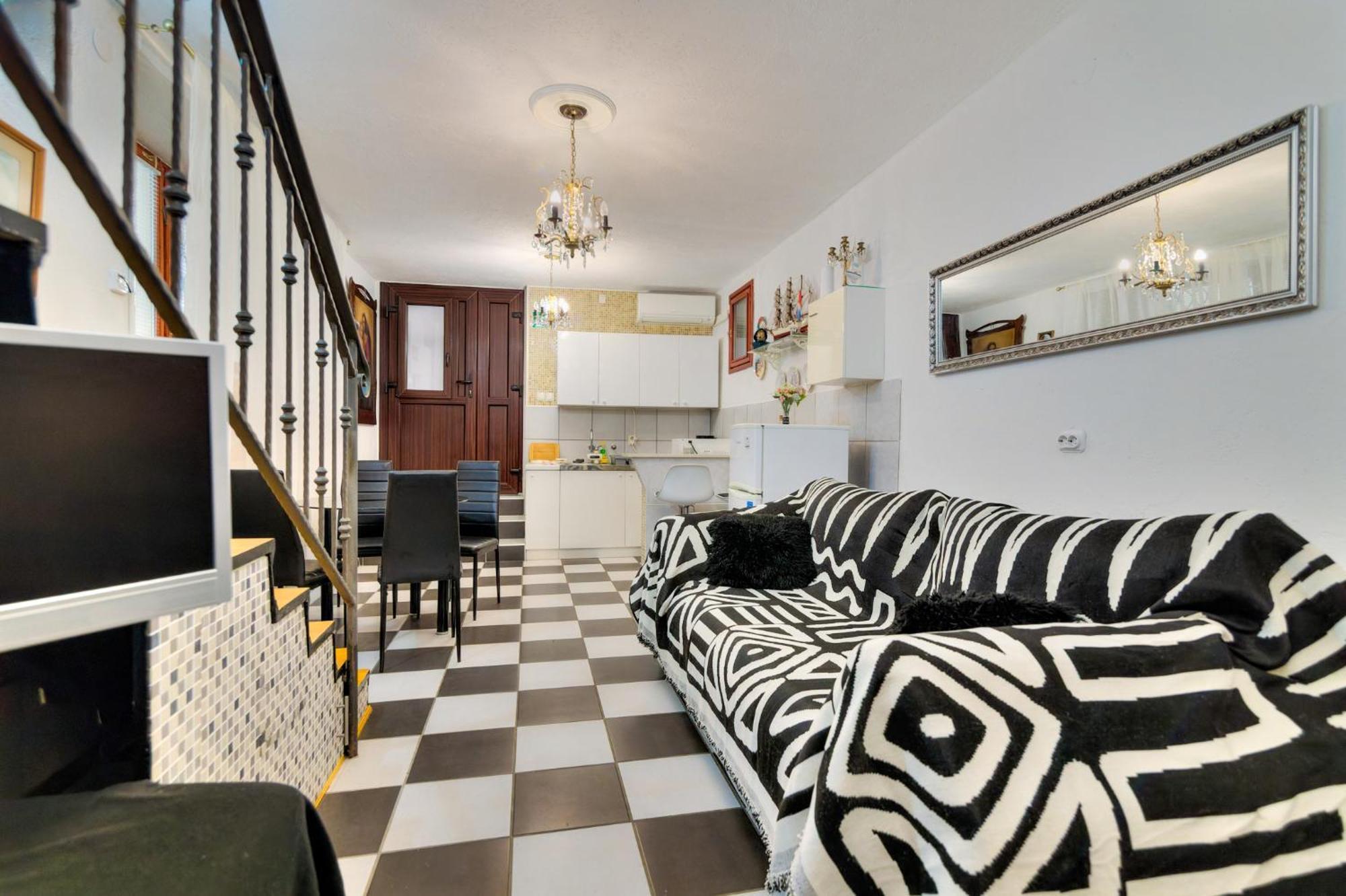 Apartments Princess 塞尼 外观 照片